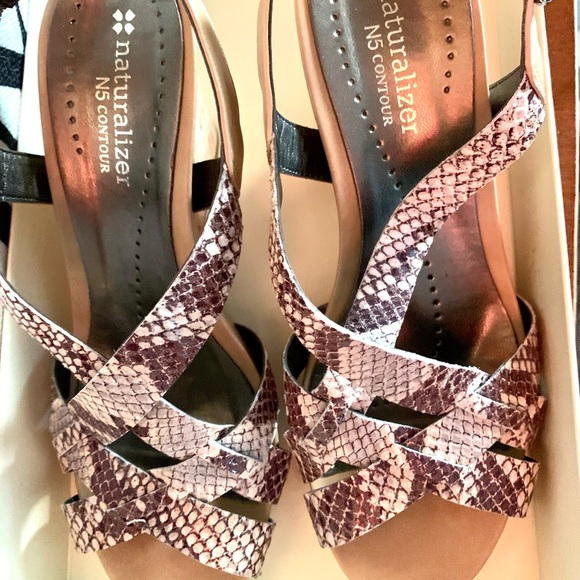 💰💰💰Naturalizer Phyton heels - Picture 8 of 13